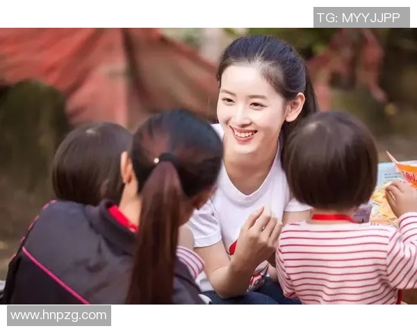 足球明星的爱情故事揭晓最美女友背后的动人瞬间与甜蜜时光